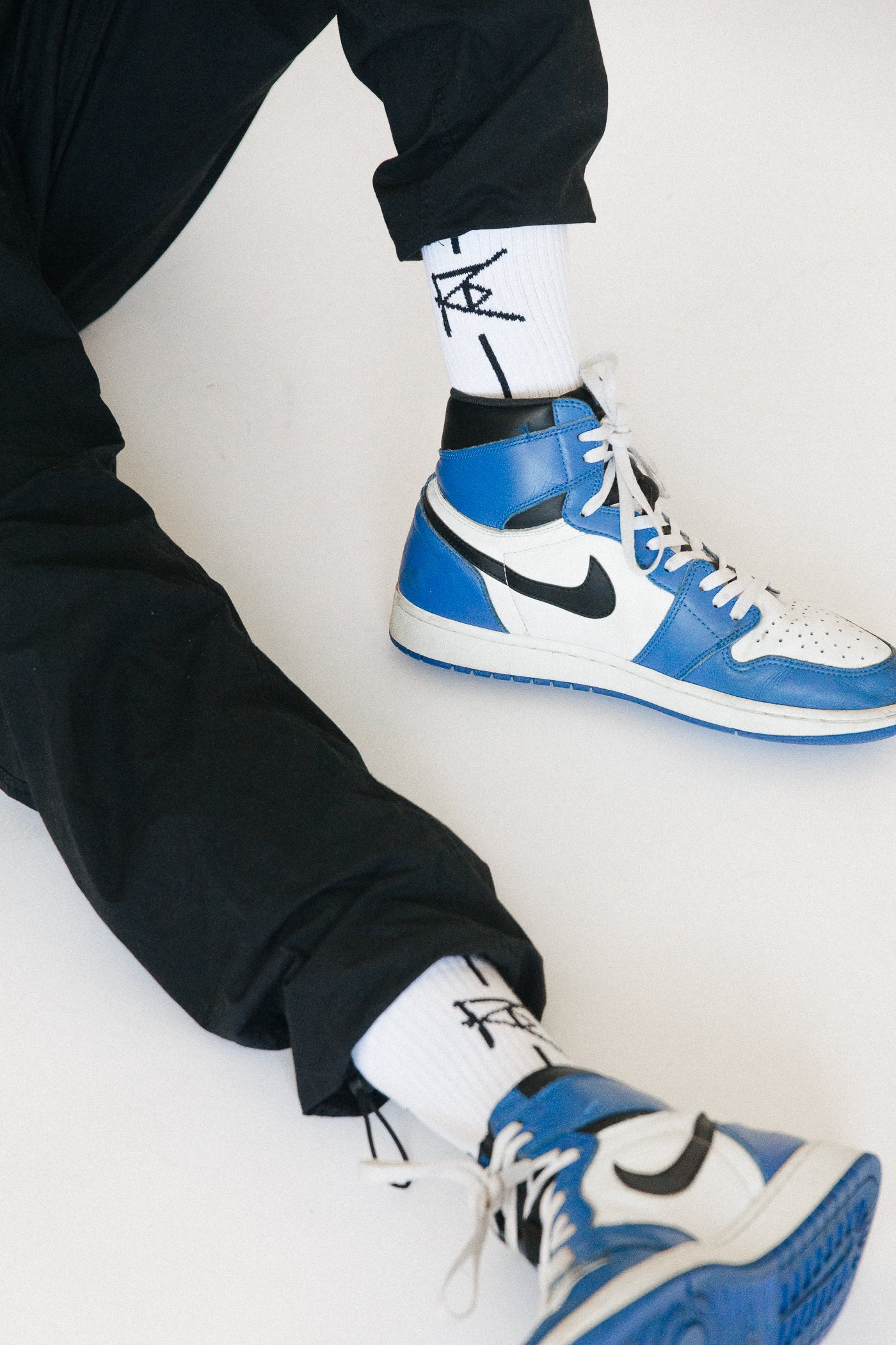 SS WHITE SOCKS