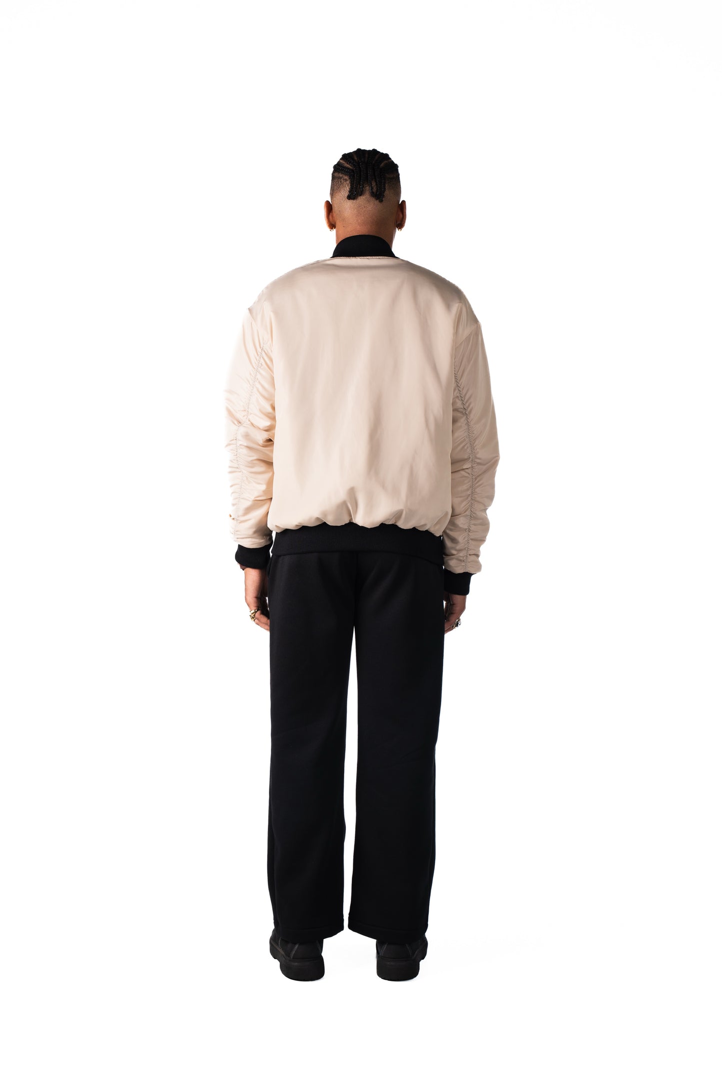 REVERSIBLE BOMBER JACKET: BEIGE/BLACK