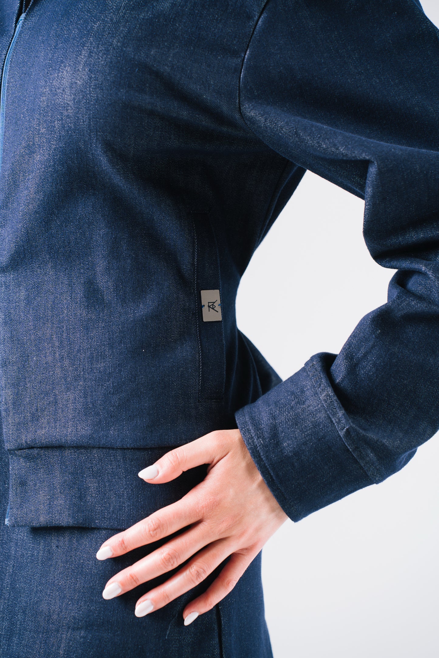 FULL LENGTH SHACKET [DENIM]